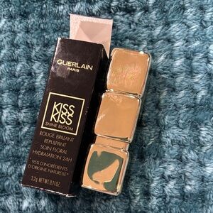 Guerlain KissKiss Shine Bloom Lipstick - Radiant Gold